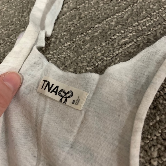 Aritzia Tank Lot Size S - Picture 3 of 4